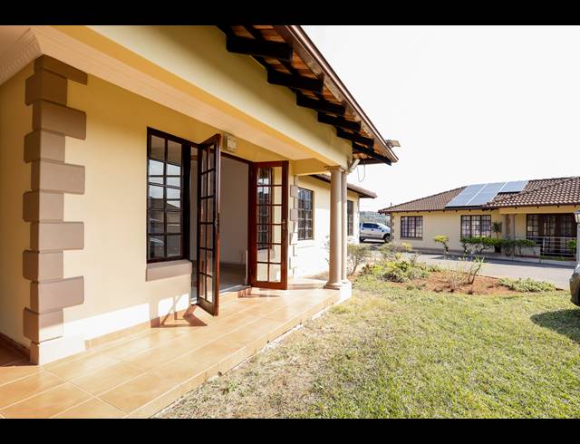 3 BEDROOM SECTIONAL TITLE FOR SALE IN MORNINGSIDE